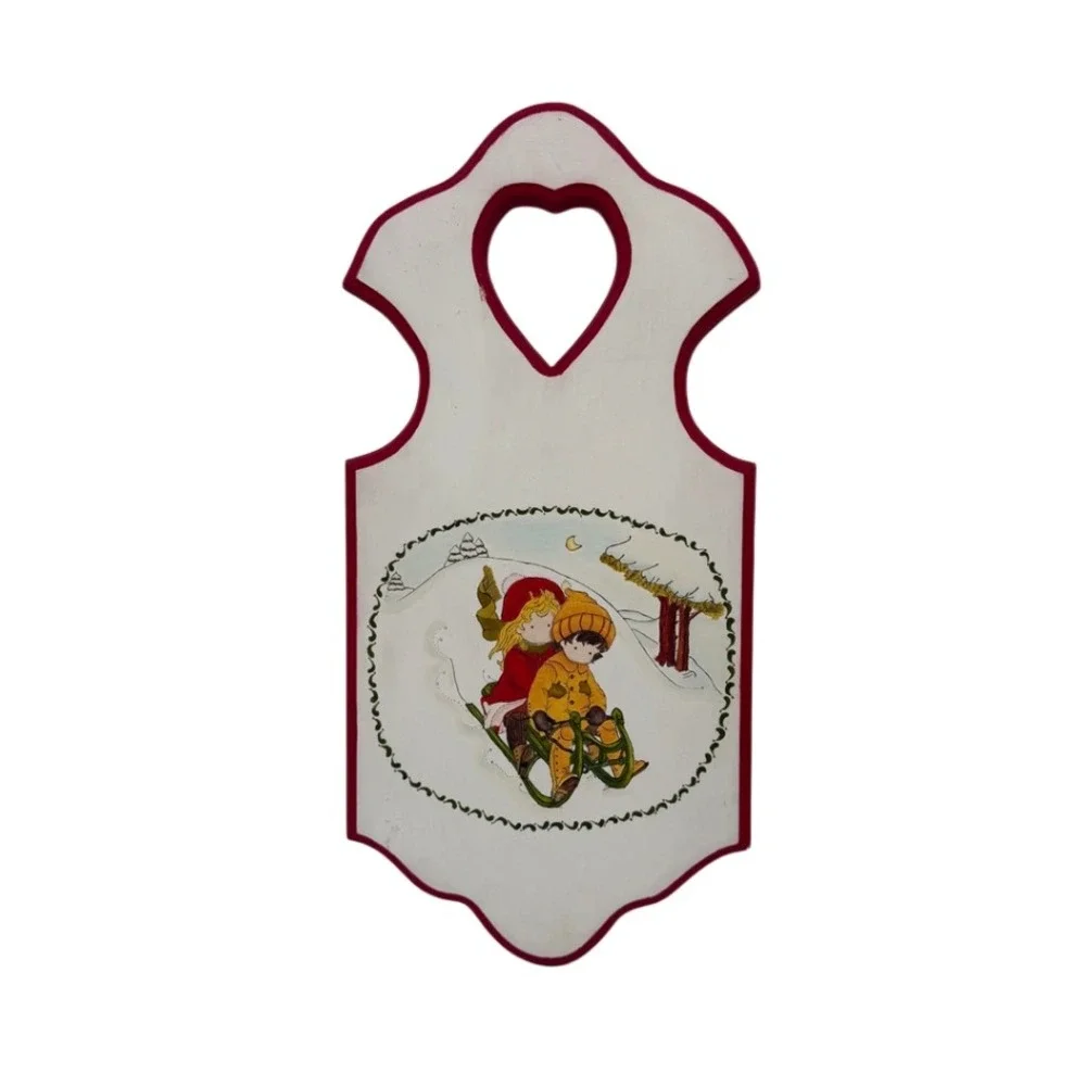 Hand Painted Wall Plaque Sledding Children Heart Cutout Country Cottage Decor‎